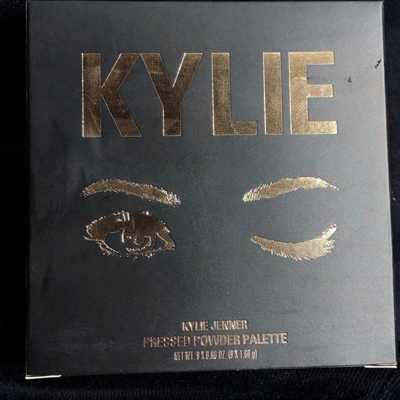 Kylie Jenner the sorta sweet palette